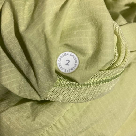 WANTED Lululemon on the trails jacket any colour 2 4 - Picture 4 of 6